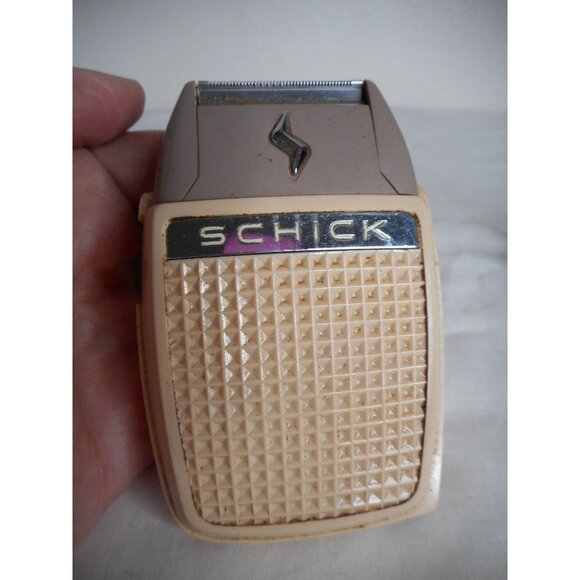 Vintage Schick Super Honed Electric Razor in case - Picture 7 of 10